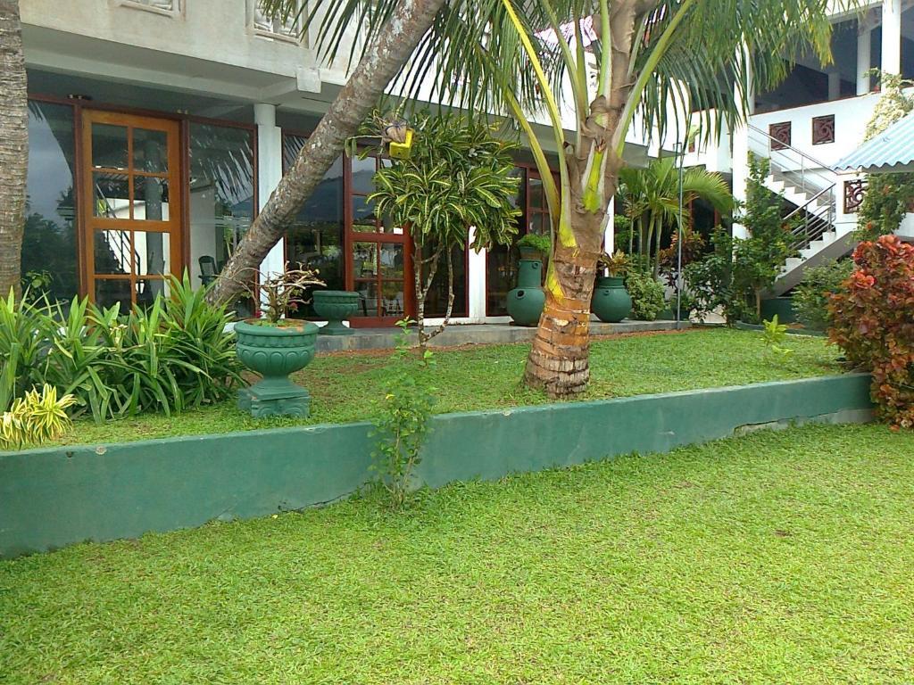 Ganga Garden Hotel Beruwala Exterior photo